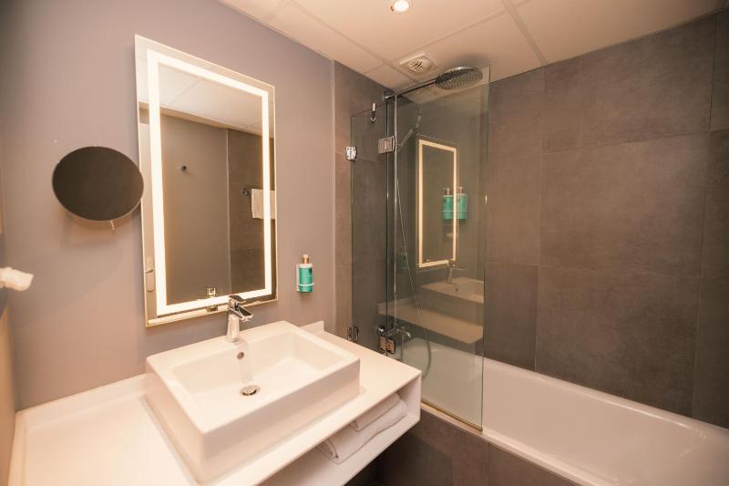 Classic Room with 1 Double Bed and a Sofa  image 4