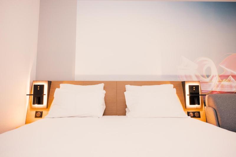 Classic Double Room with Sofa Bed for 2 people  image 3