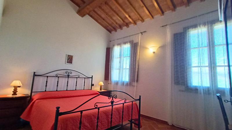 One-Bedroom Apartment (4 Adults) image 2