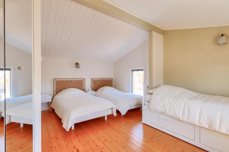 Maison pour 6 adultes2enfants avec jardin - image 18