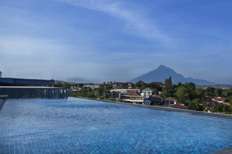 Grand Edge Hotel Semarang - image 27