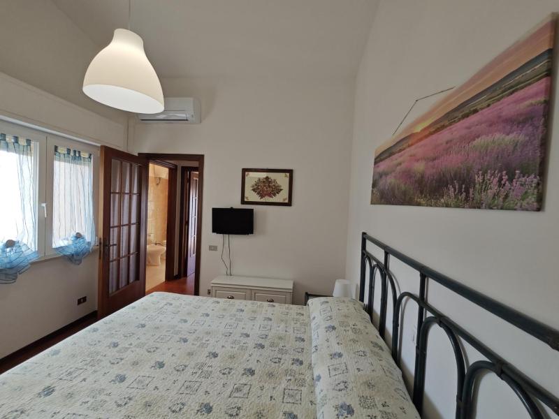 L01 - Trilocale fronte mare con spiaggia privata - image 17