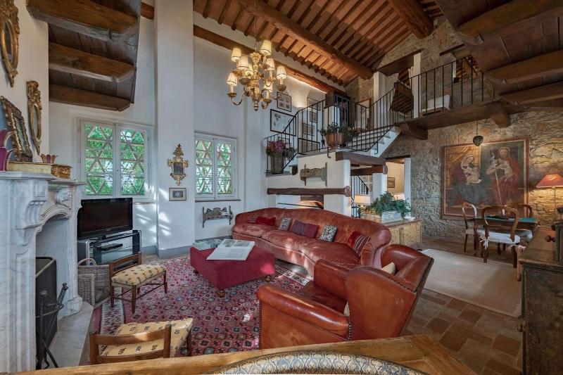 Villa Marlia 12 by Mmega - image 43