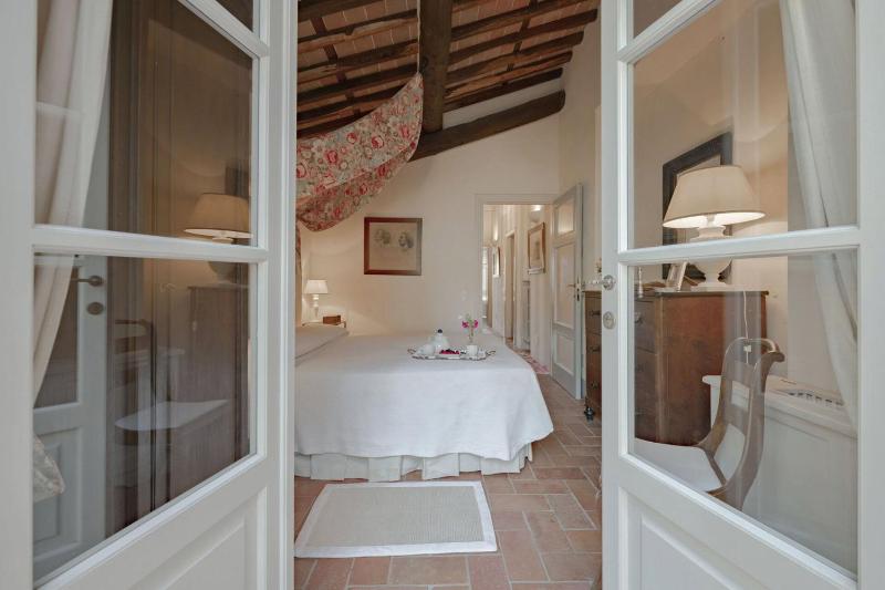 Villa Marlia 12 by Mmega - image 38