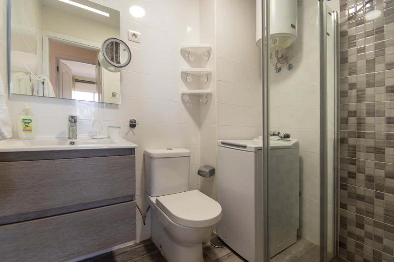 Comodoro 6 - One Bed - image 11