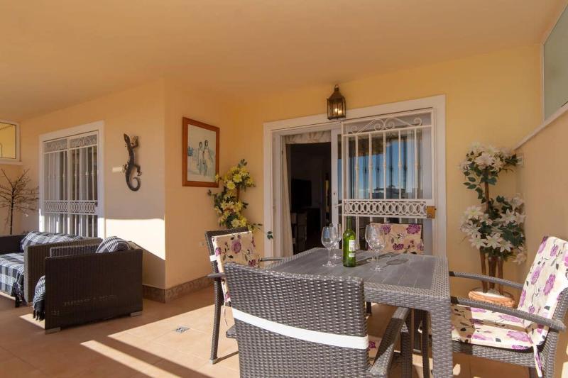 Bahia la Caleta 1 - Two Bed - image 11