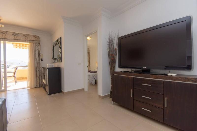 Bahia la Caleta 1 - Two Bed - image 9