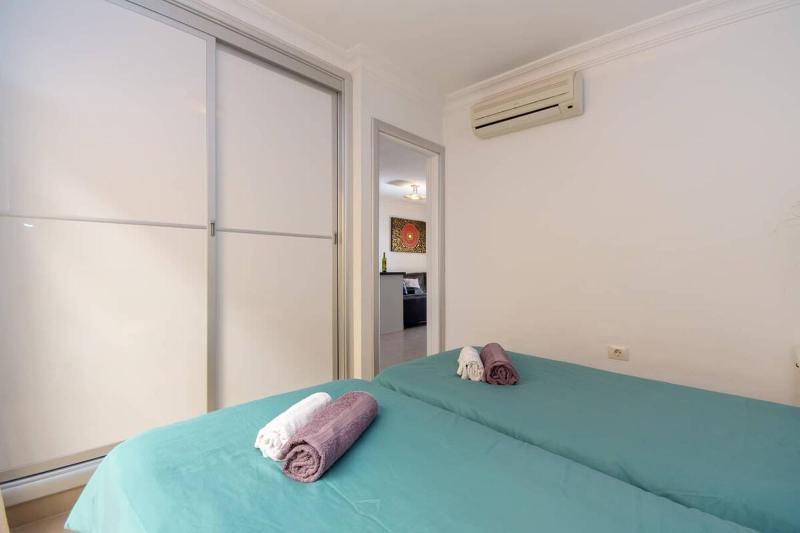 Bahia la Caleta 1 - Two Bed - image 19