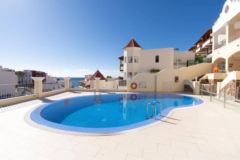 Bahia la Caleta 1 - Two Bed - image 8
