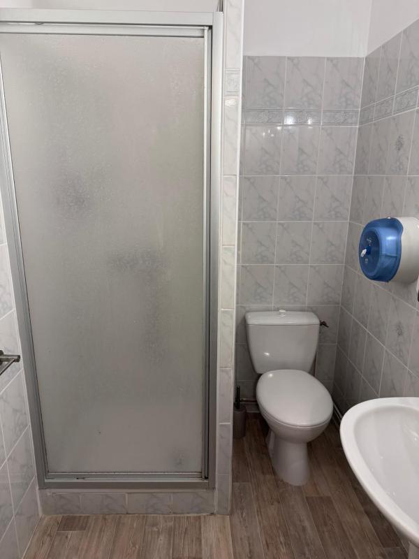Quadruple Room image 2