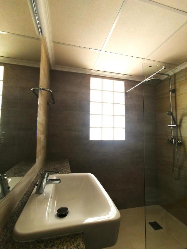 Studio Apartment image 2