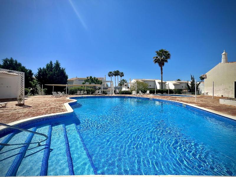 Vilamoura Eden Villa With Pool by Homing - image 19