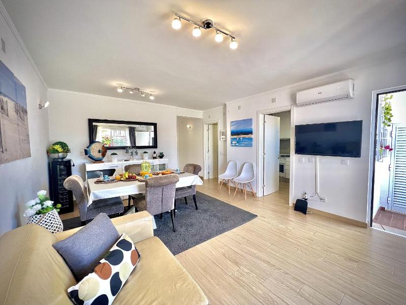 Vilamoura Eden Villa With Pool by Homing - image 24