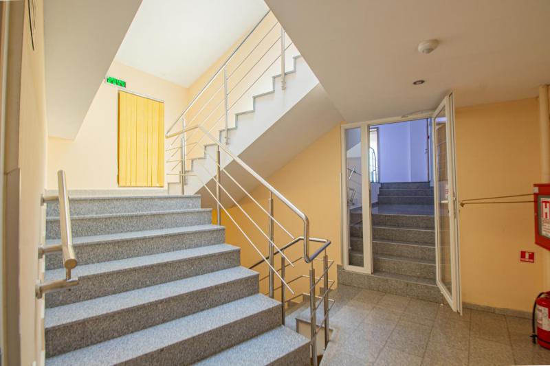Basic Triple Room image 2
