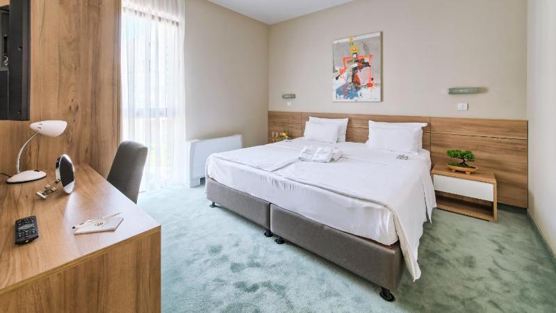 Two-Bedroom Apartment with Balcony image 2