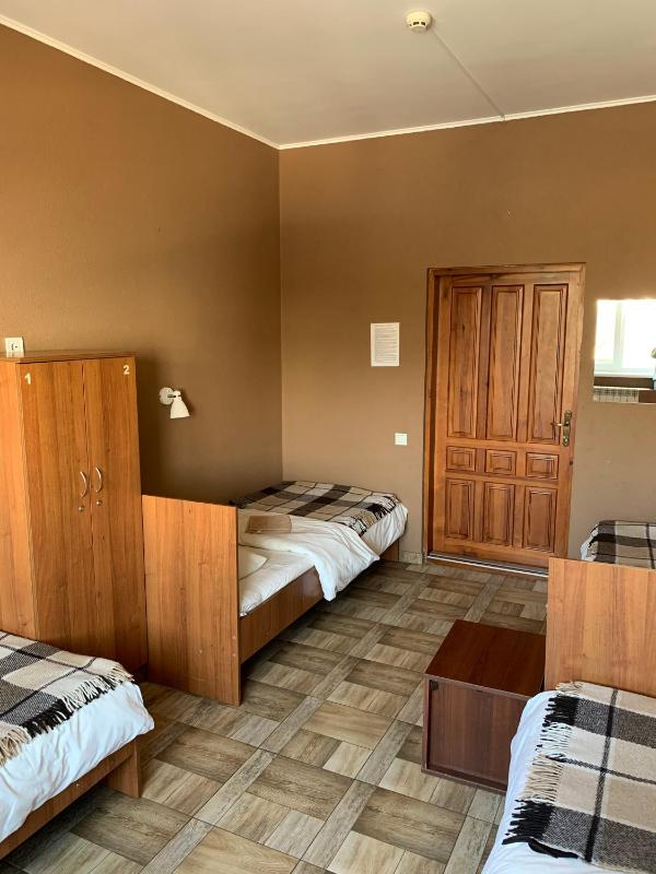 Bed in 4-Bed Mixed Dormitory Room image 3