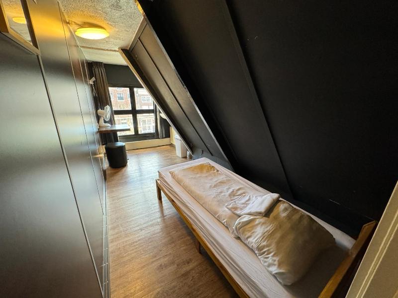 Hostel Utopia - image 8