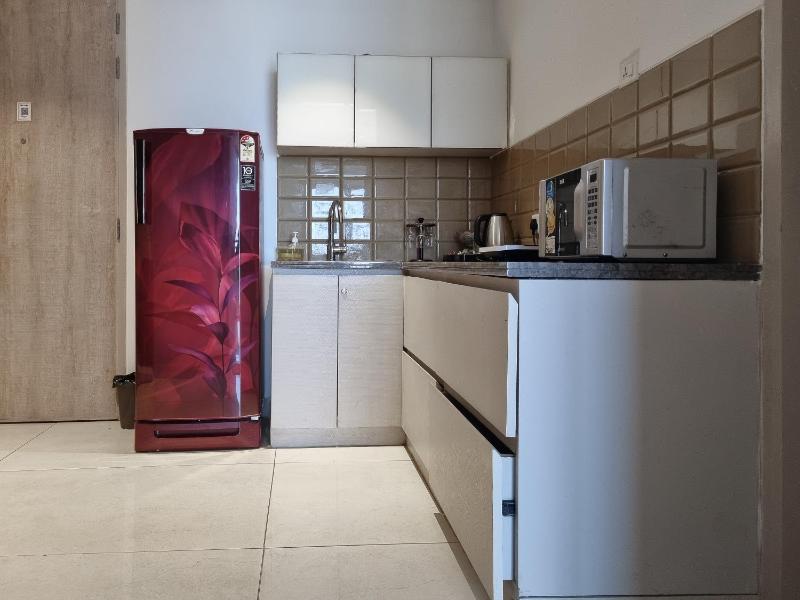Luxury Studios Key 5 - 2 BHK Fully Furnished Apartment - image 12