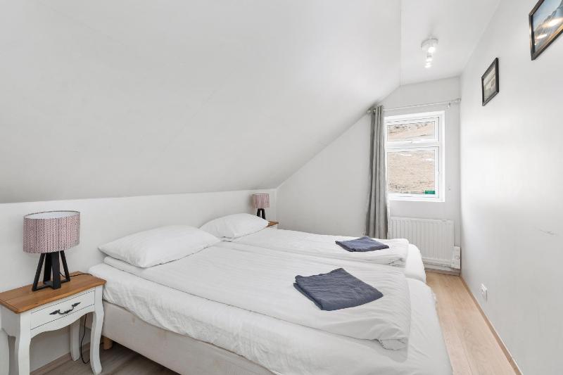 Double Room image 1