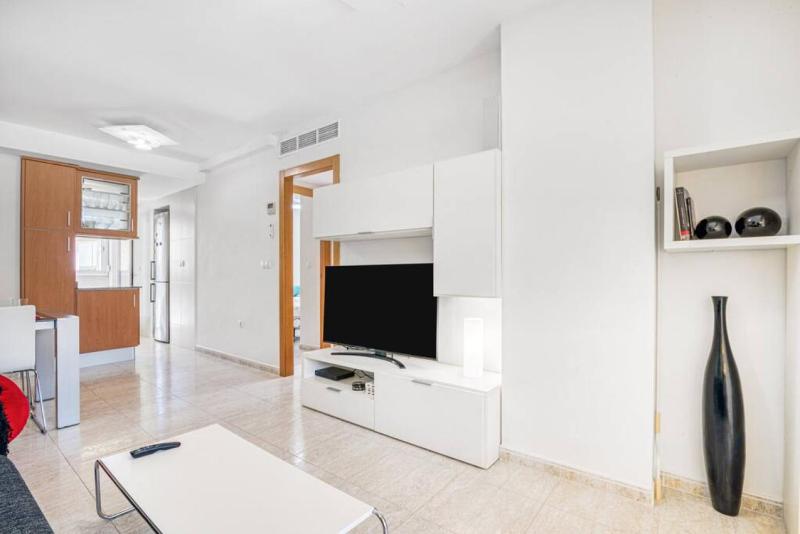 Apartment with beautiful views - image 22