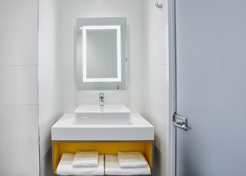 Executive King Room image 1