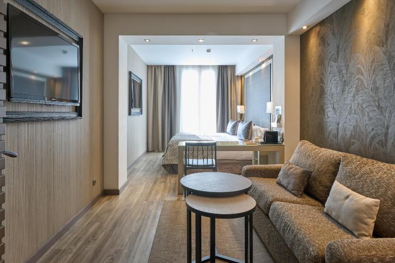 Junior Suite image 3