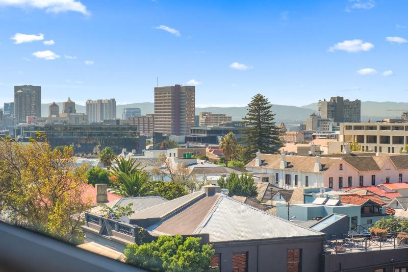 Langholm 45 on Kloof - image 5