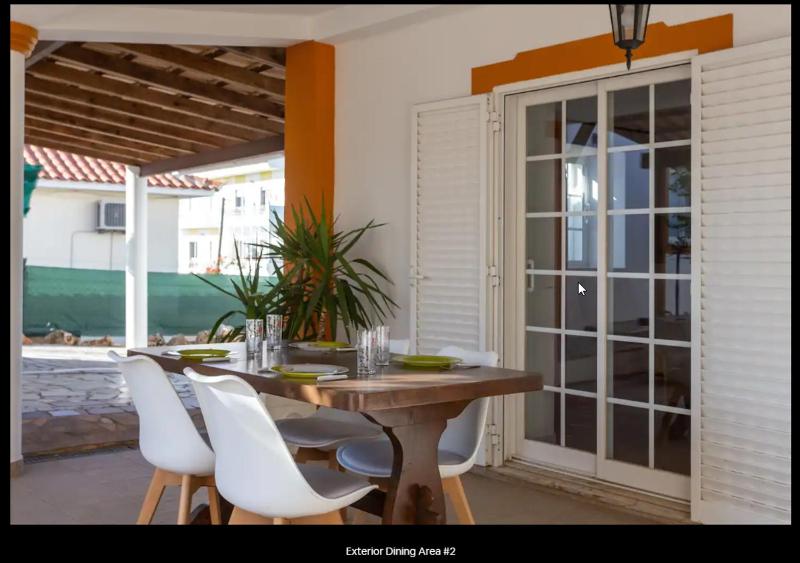Blife Moustachya private rooms - image 11