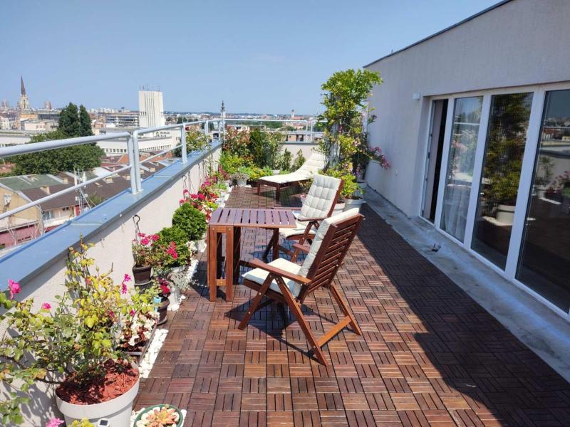 Penthouse apartment - image 16