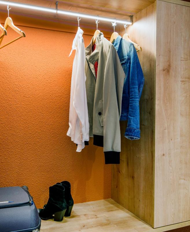 Superior Triple Room image 4