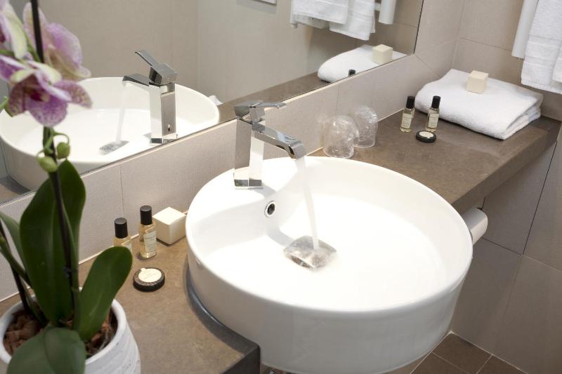 Classic Single Room image 1