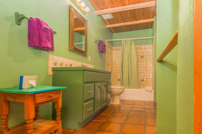 Single Room image 2