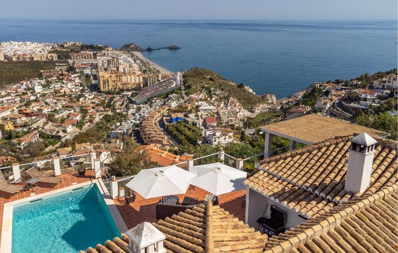 Beautiful Home In Almuñecar With Wifi - image 5