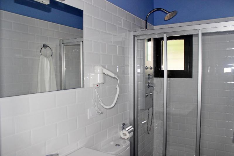 Villa 2 image 3