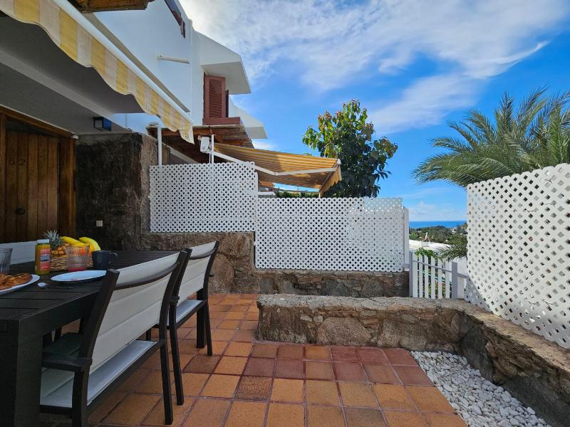Spacious Family Duplex with Access to the Pool - image 45