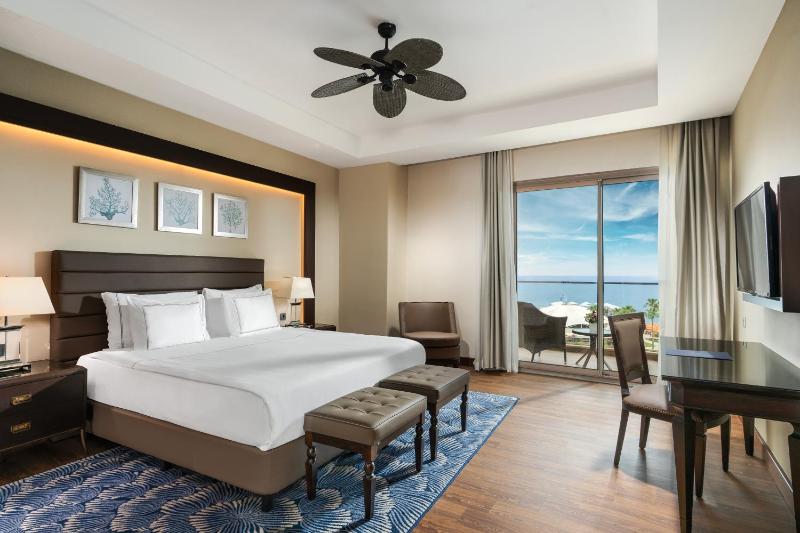 Palazzo Suite with Sea View image 3