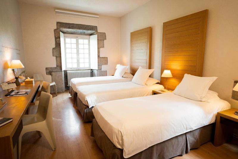 Triple Room image 3