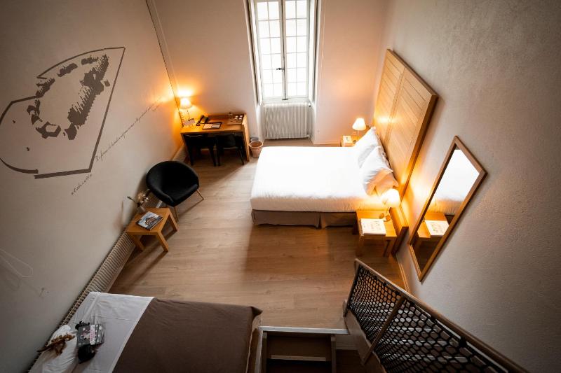 Triple Room image 4