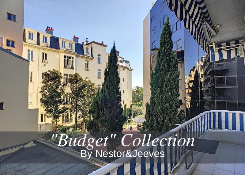 Nestor&Jeeves - L'OLYMPIC - Central - Very close sea - image 1