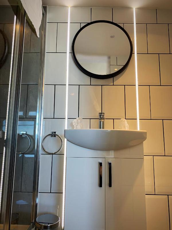 Double Room with Sea View image 1