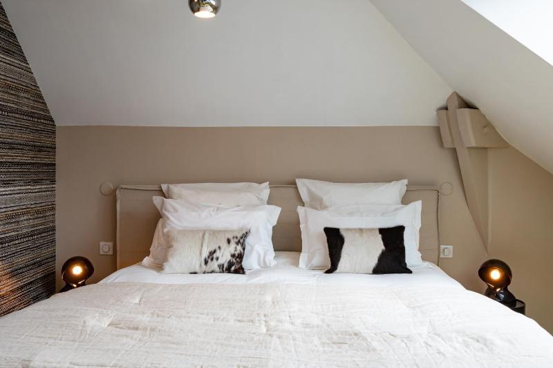 Double Room with Private Bathroom image 4