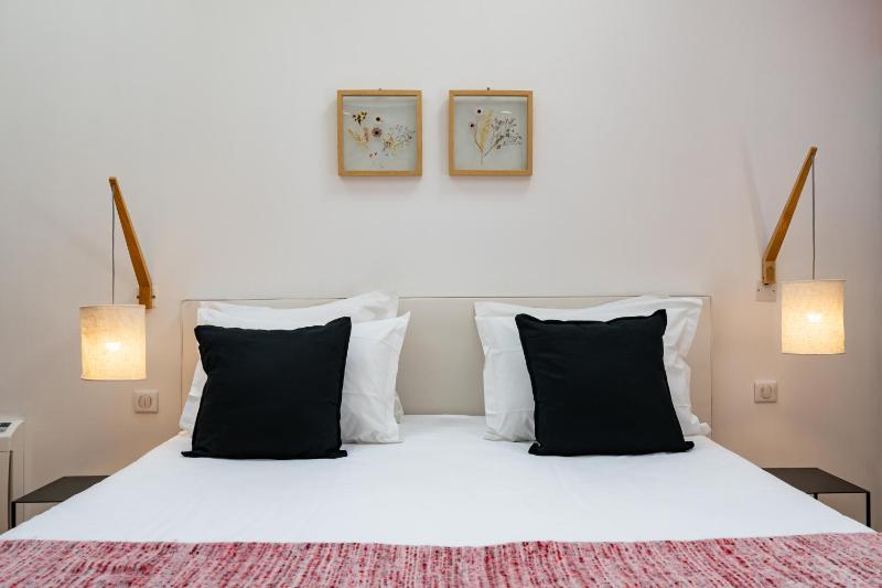 Double Room with Private Bathroom image 1