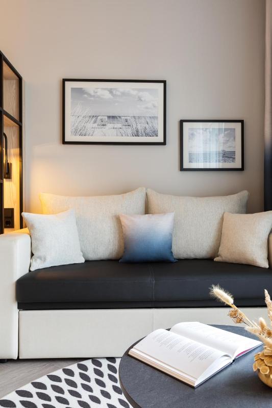 Renovated Double Room with Terrace image 4