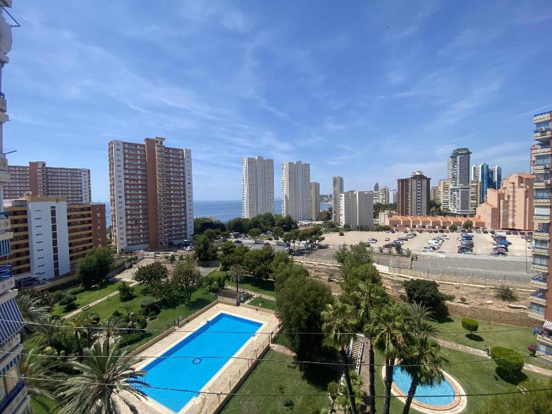 Precioso piso de BENIDORM a 400 m de la playa Images