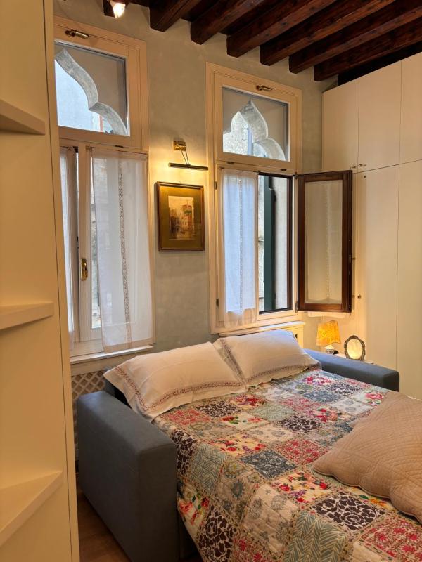 Albrizzi Charme apartment - image 9