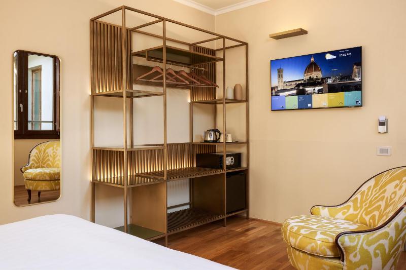 Superior Double or Twin Room image 3