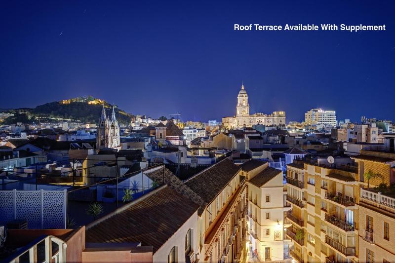 Penthouse Apartment Tribuna Center By Seric15' walking to the beach - image 11
