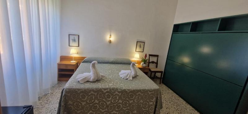 Hotel Dora - image 29