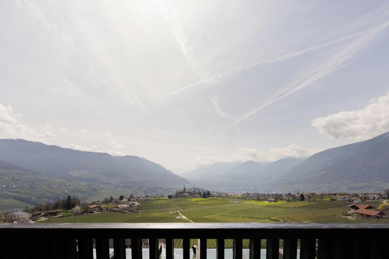 Superior Double Room with Balcony image 1