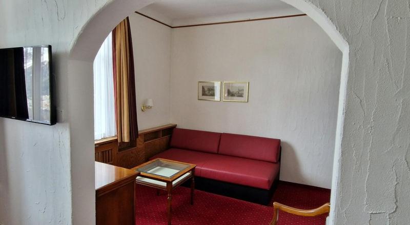 Triple Room with Mountain View image 3